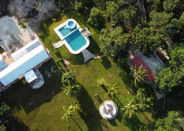 Aldea Isla Sagrada Villa *